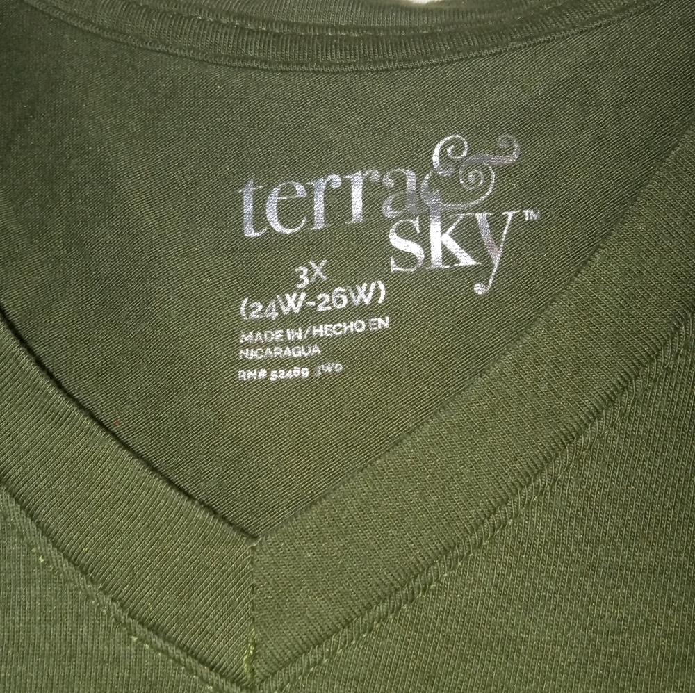 Women's 3x Terra Sky Graphic Top - Picture 4 of 4